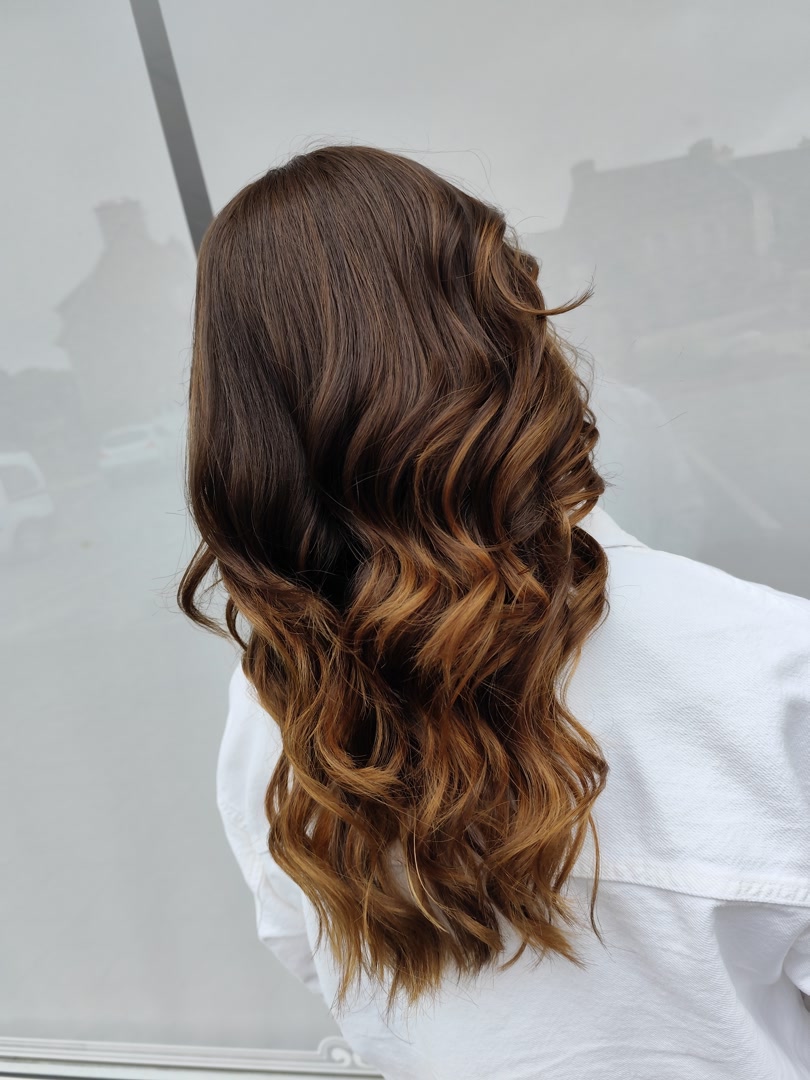 Coloration et balayages - Métamorphose Coiffure